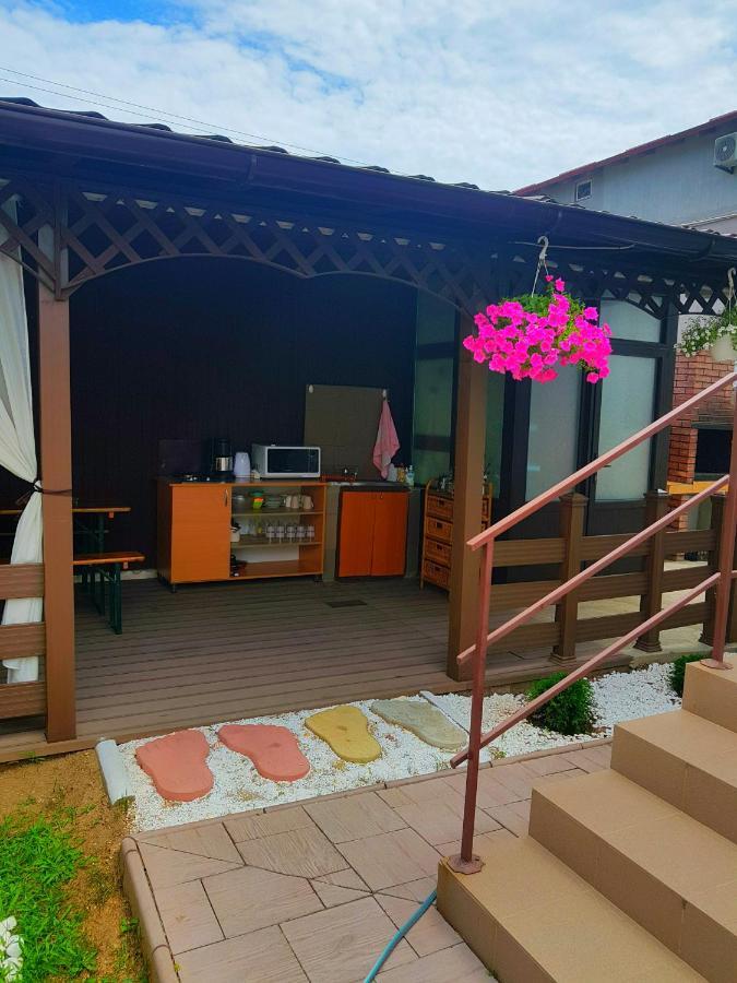 코스티네스티 Vila Sol Gemenii 아파트 외부 사진