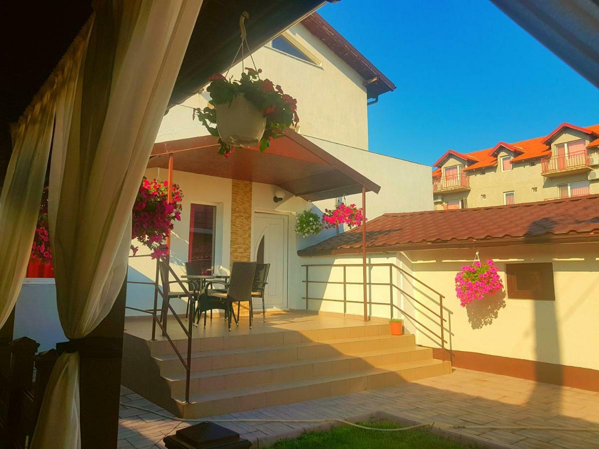 코스티네스티 Vila Sol Gemenii 아파트 외부 사진