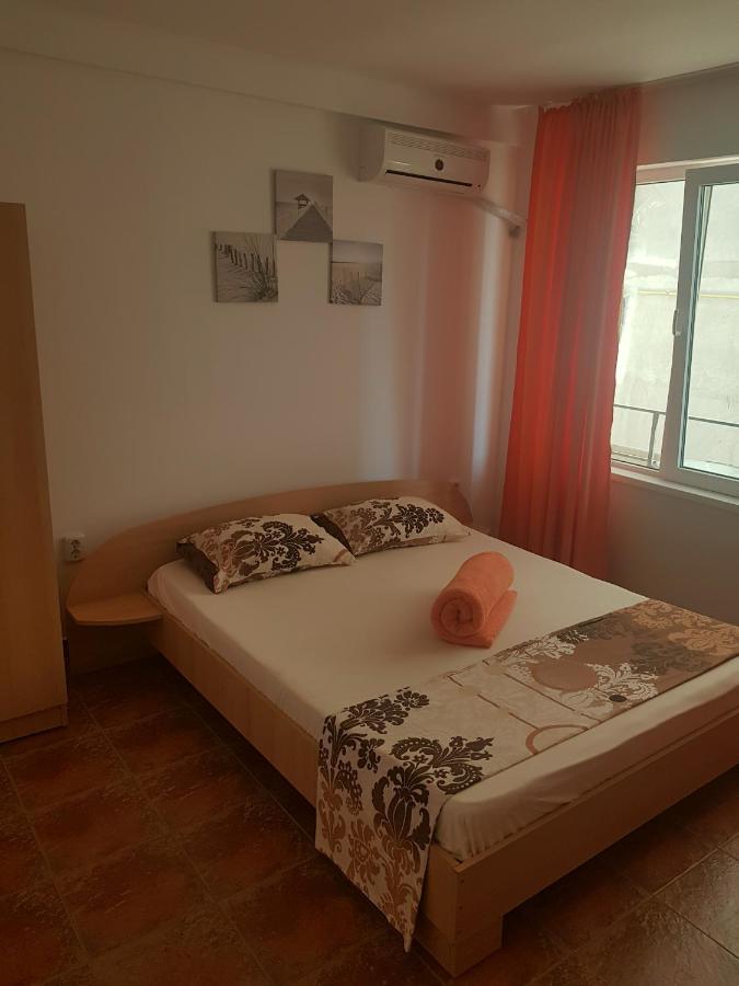 코스티네스티 Vila Sol Gemenii 아파트 외부 사진
