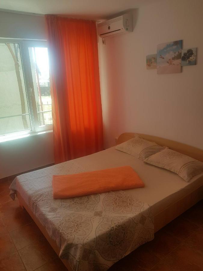 코스티네스티 Vila Sol Gemenii 아파트 외부 사진